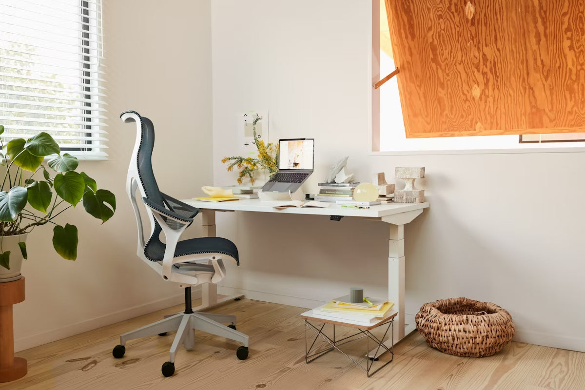 Cosm Chair, High Back