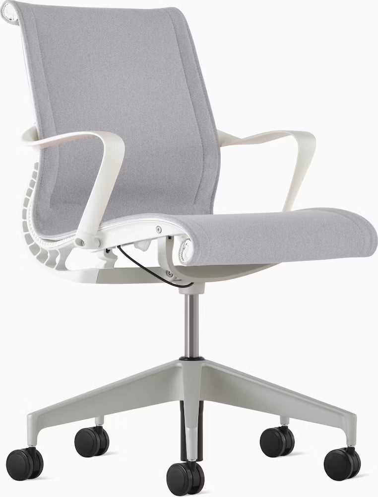 Setu Chair, With Arms