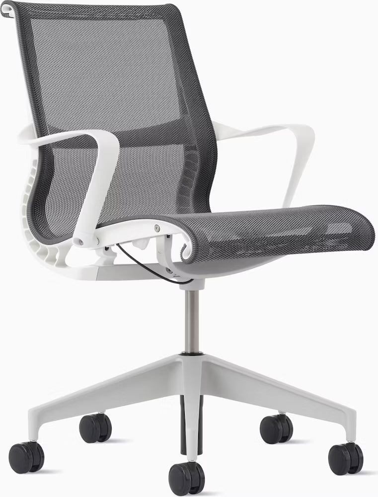 Setu Chair, With Arms