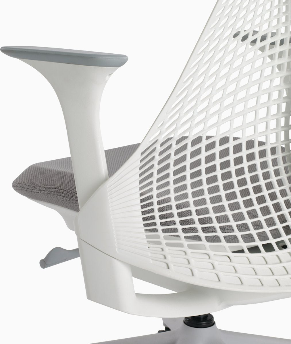 Sayl Chair