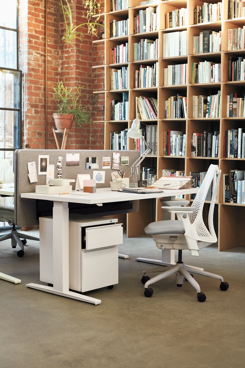 Sayl Chair