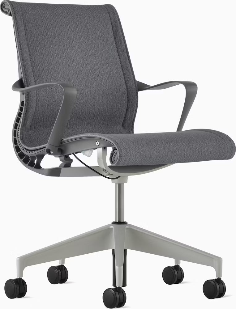 Setu Chair, With Arms